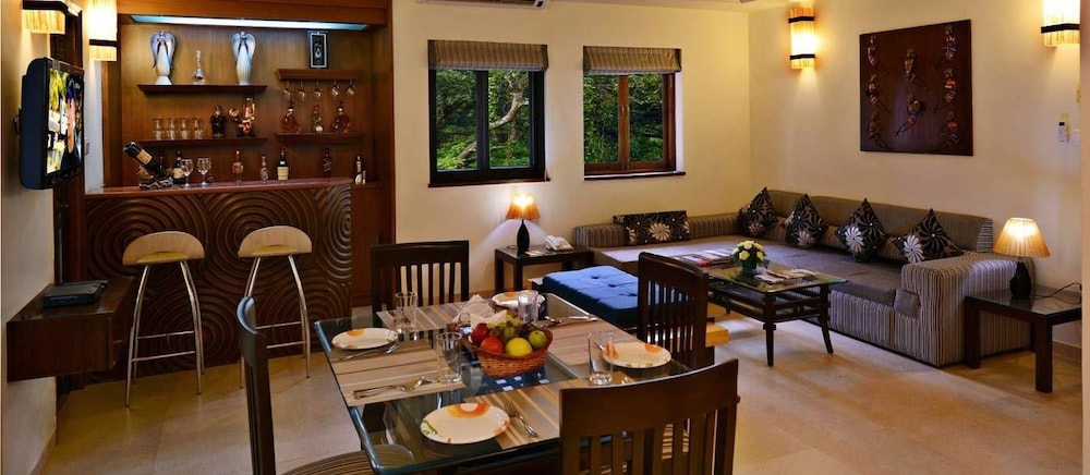 La Sunila Suites and Villas by WSI
