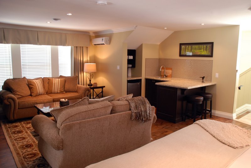 124 on Queen Hotel & Spa