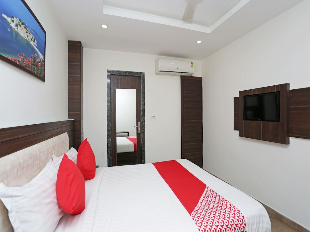HOTEL SOLITARE INN