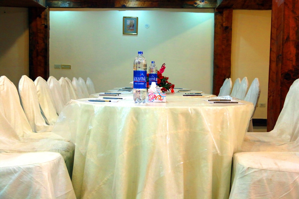 Hotel One Bhurban