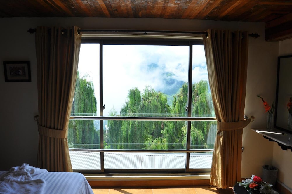 Hotel One Bhurban