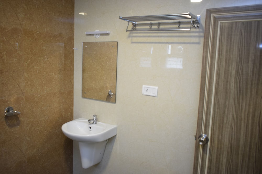 Hotel Rani and Rani Residency