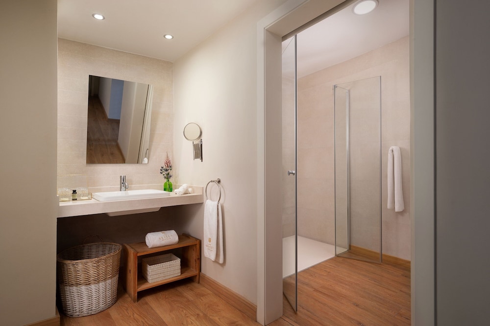 Los Seises Sevilla, a Tribute Portfolio Hotel