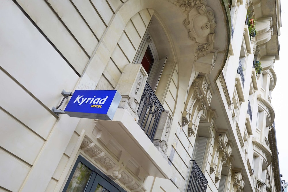 Kyriad Paris 18 - Porte de Clignancourt - Montmartre