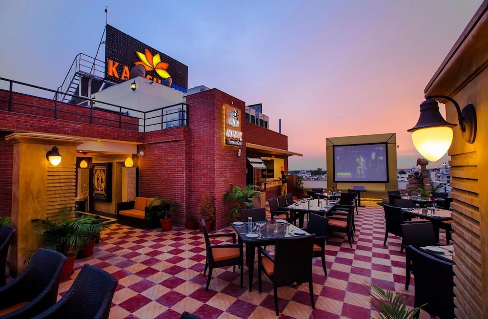 Hotel Kapish Smart- All Pure Veg