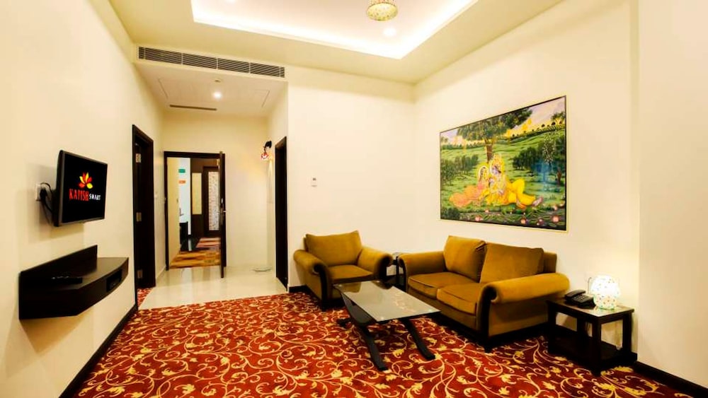 Hotel Kapish Smart- All Pure Veg