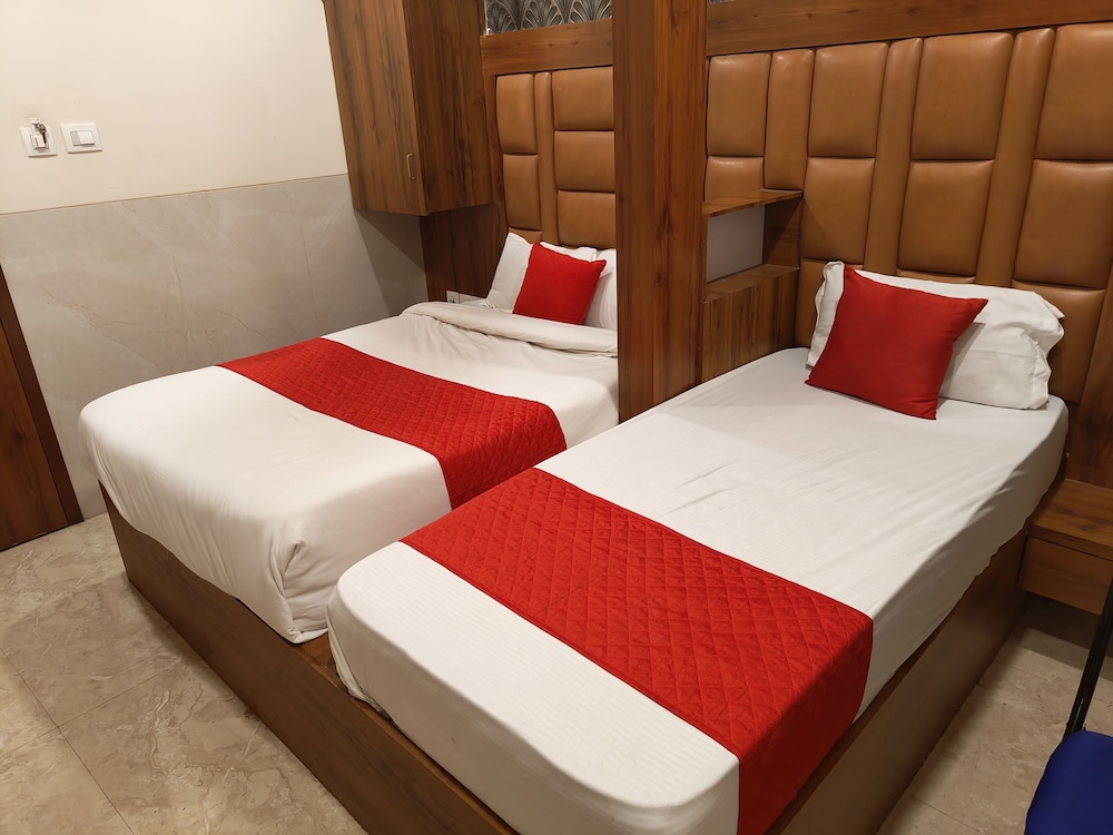 Dream Palace Residency Near US Consulate BKC