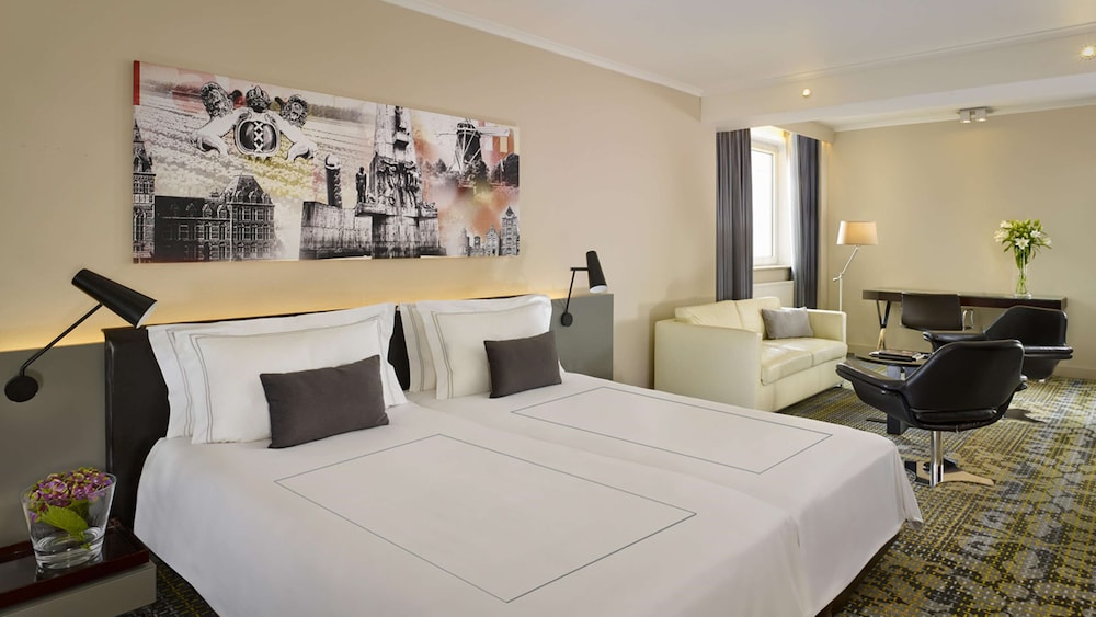 Park Plaza Victoria Amsterdam