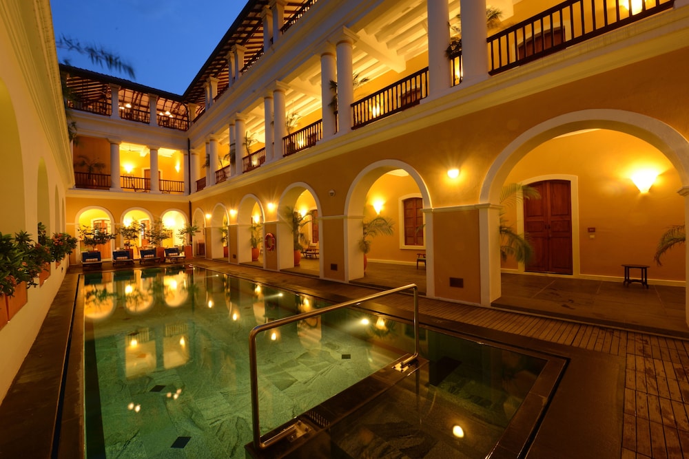 Palais De Mahe - CGH Earth