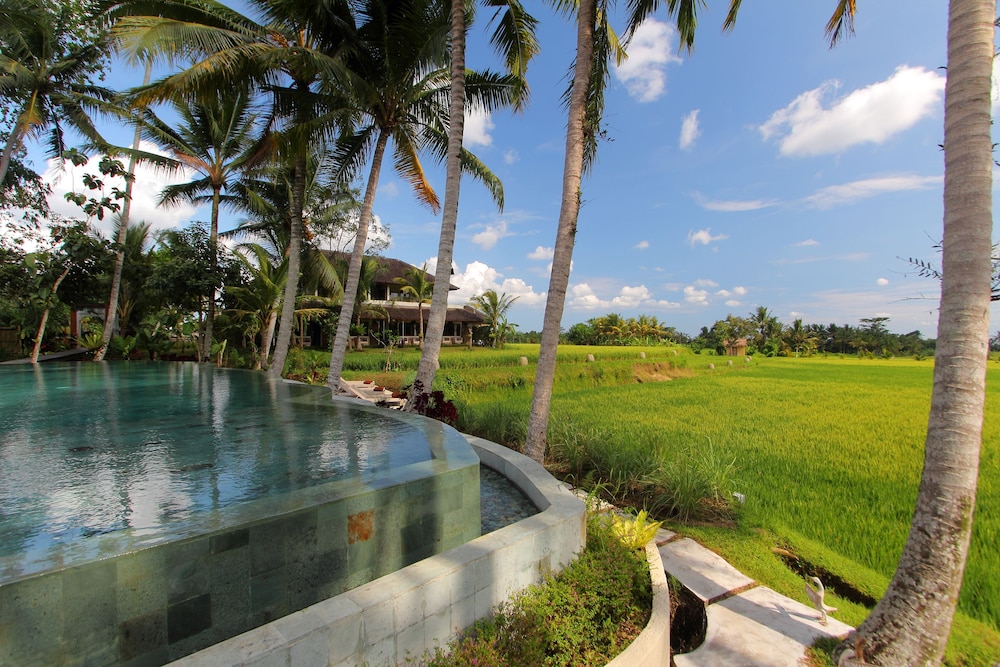 Kenanga Boutique Hotel
