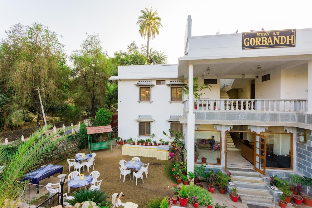OYO 6549 Hotel Gorbandh