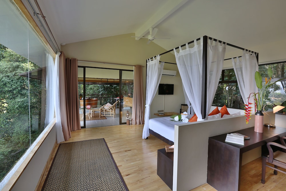 Ambong Rainforest Retreat