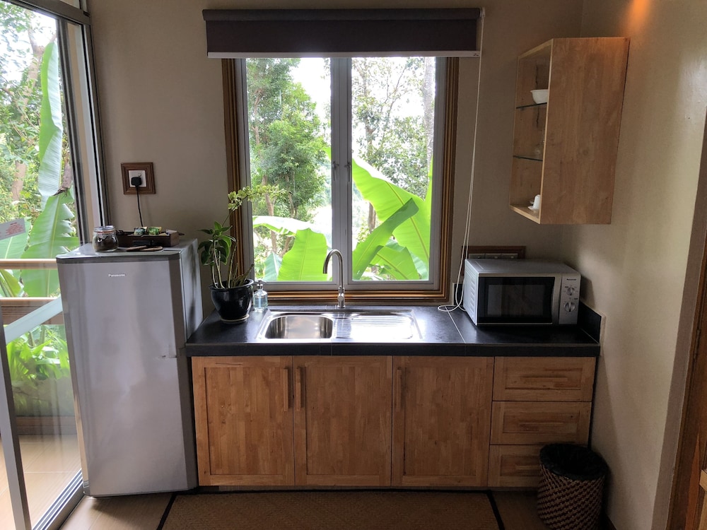 Ambong Rainforest Retreat