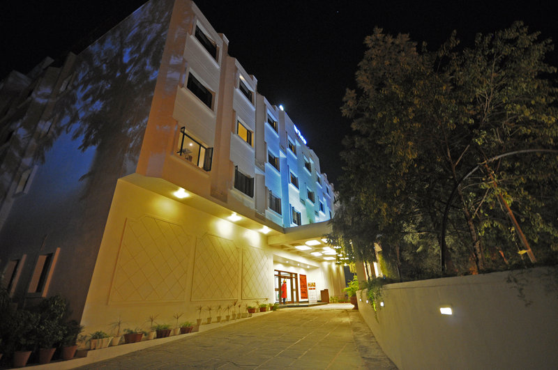Radiant Globus Hotel