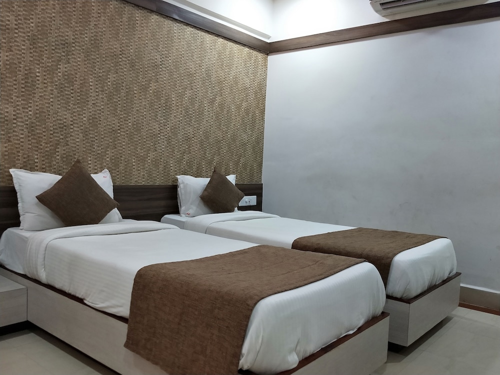 Hotel Samrat