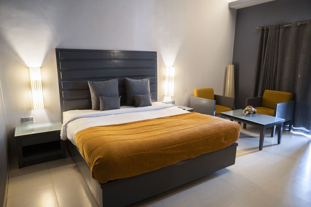   Regenta Baywatch Resort , Goa