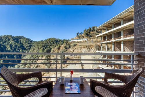 Sterling Shivalik Chail