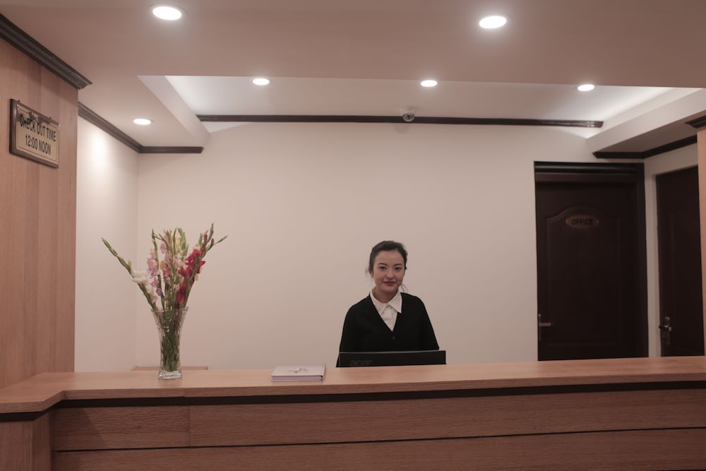 Yashshree Jai Hotels & Banquet