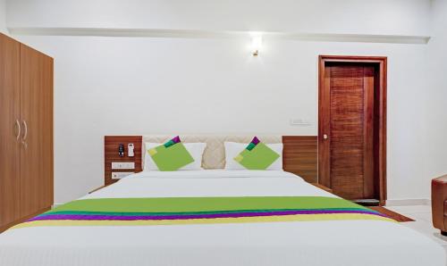 OYO 67987 R J Residency