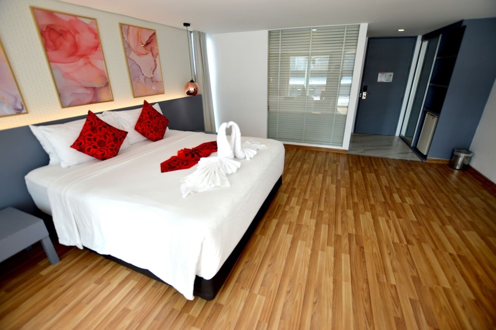 I Residence Hotel Silom