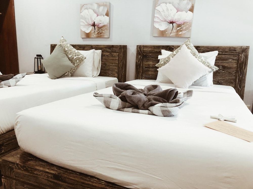 Kalua Boutique Bungalows