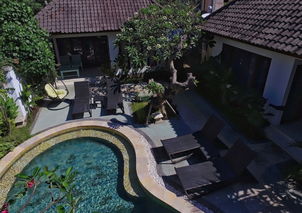 Kalua Boutique Bungalows