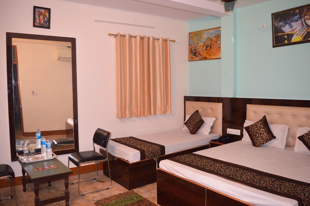 OYO 40670 Hare Rama Guest House
