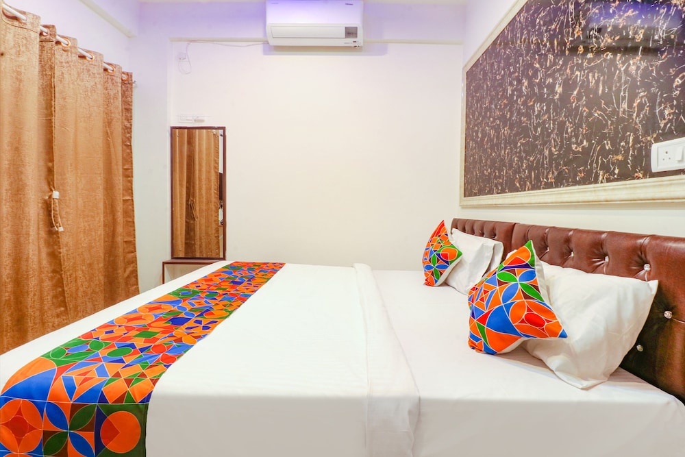 FabHotel E City Inn