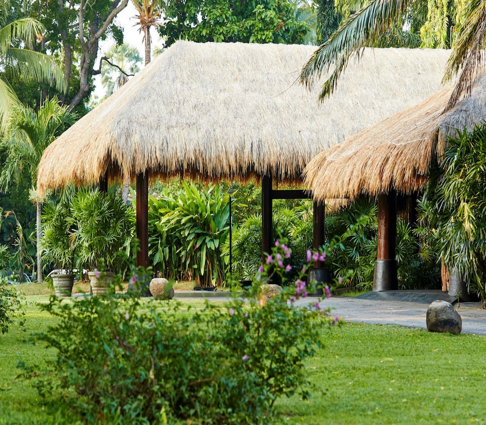 EKHO Safari Tissa