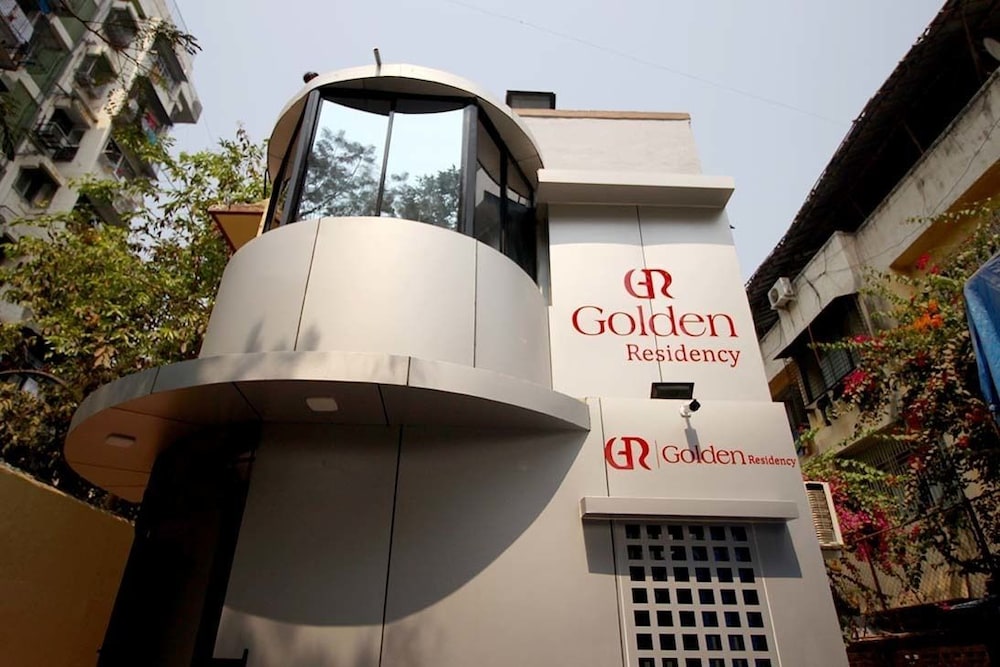 OYO Flagship Hotel Golden Residency Near Chakala (j B Nagar) Metro Station