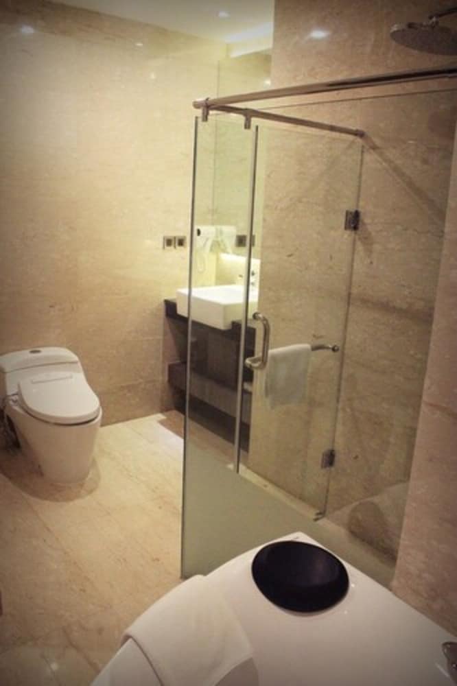 Biz Hotel Batam