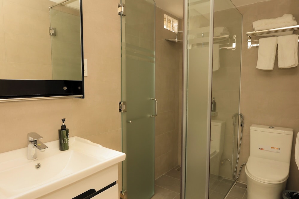 Lanura Saigon Boutique Hotel
