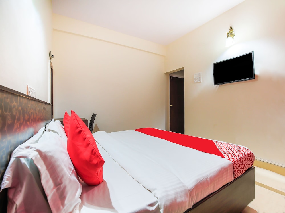 OYO 18794 Hotel Colva Plaza