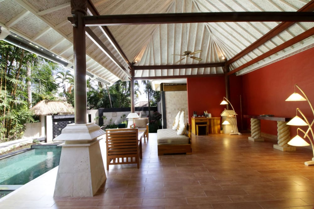 Kupu Kupu Barong Villas & Tree Spa by L Occitane