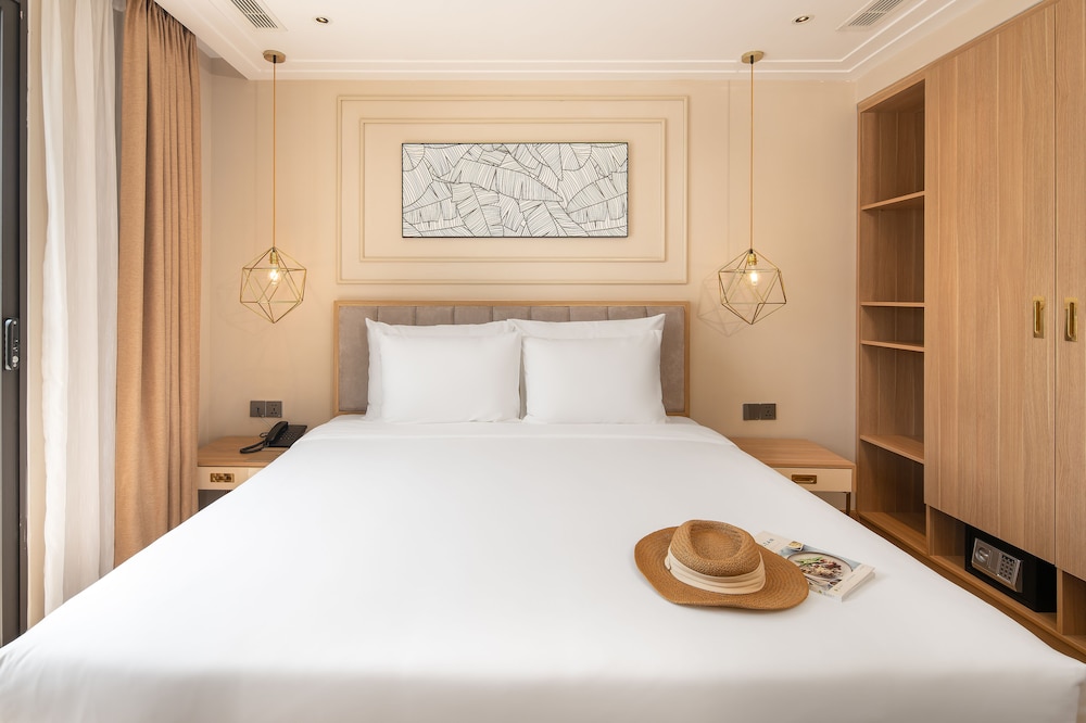 Adela Boutique Hotel