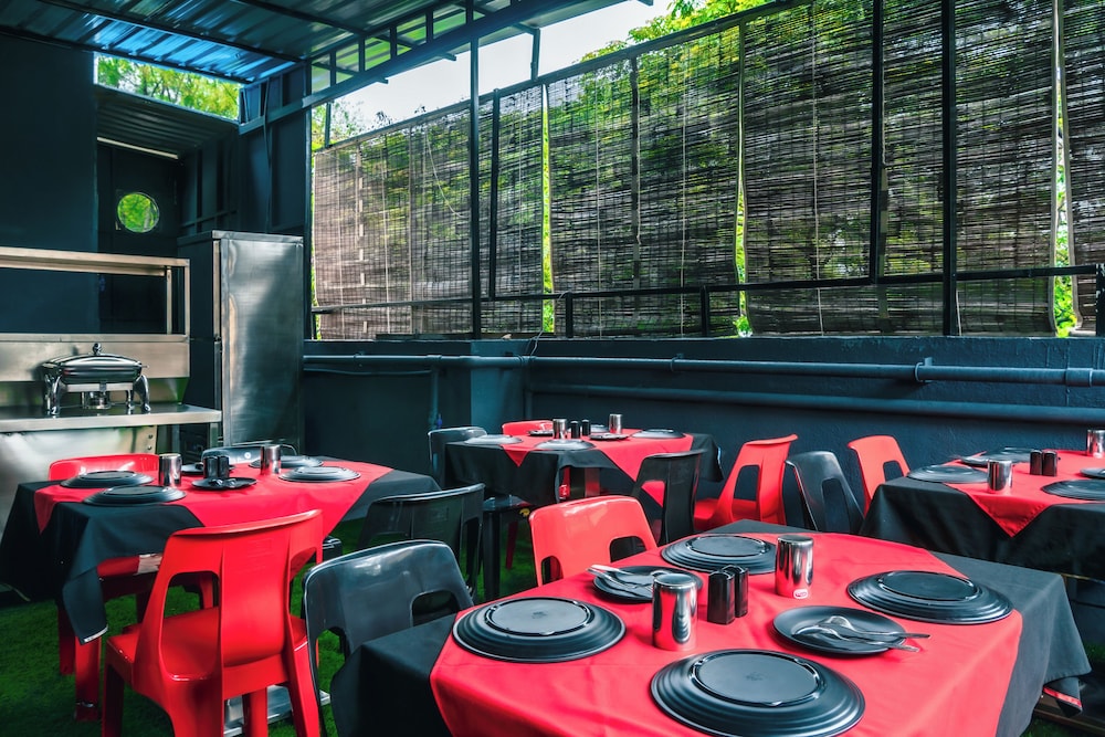 Treebo Serenity Inn, Koregaon Park