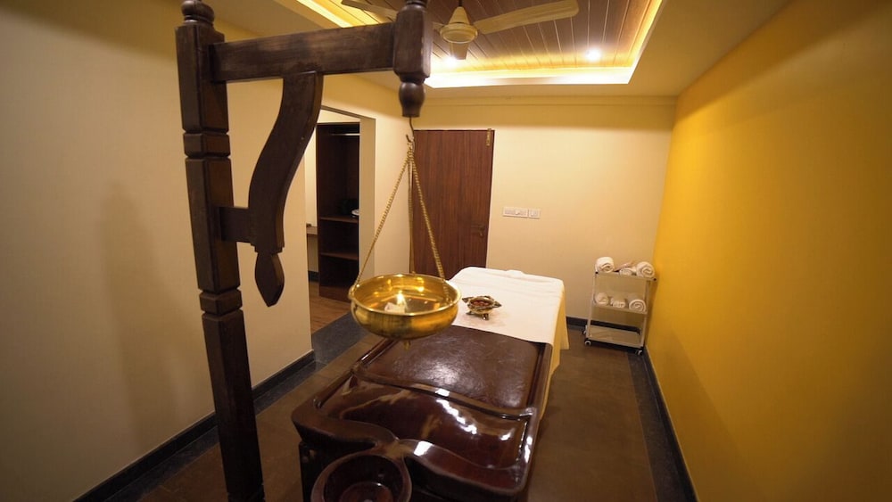 Aananda Wellness and Resorts