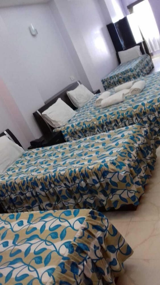 Hotel Barbareek Inn