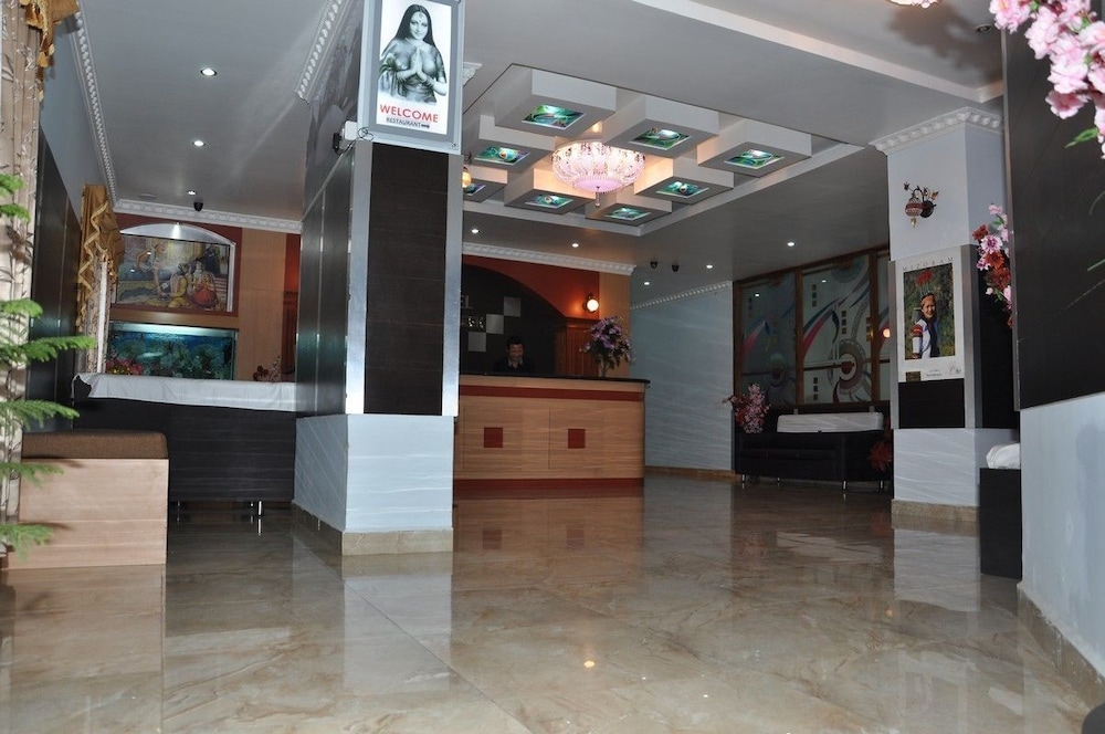 Hotel Barbareek Inn