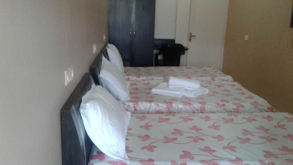 Hotel Barbareek Inn