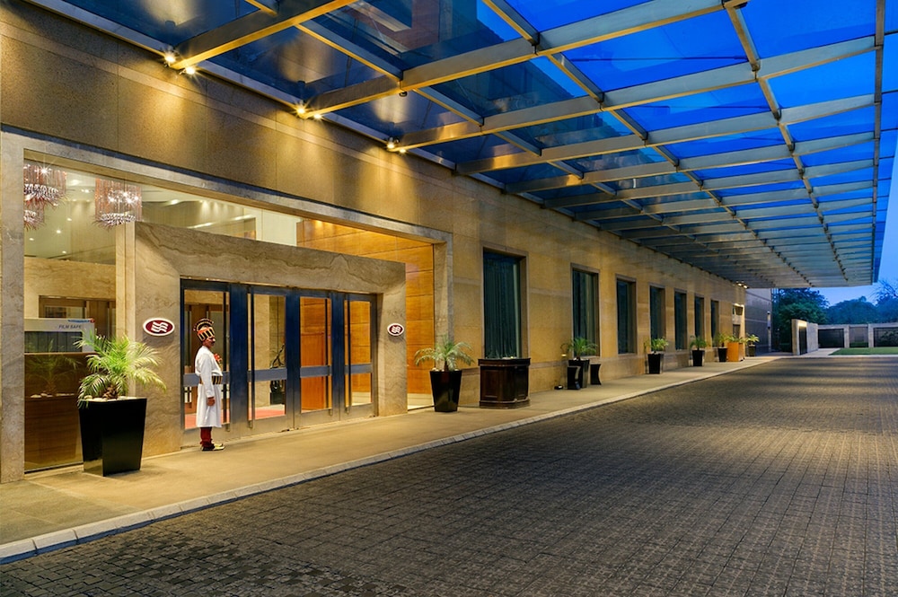 Crowne Plaza Hotel Gurgaon, an IHG Hotel