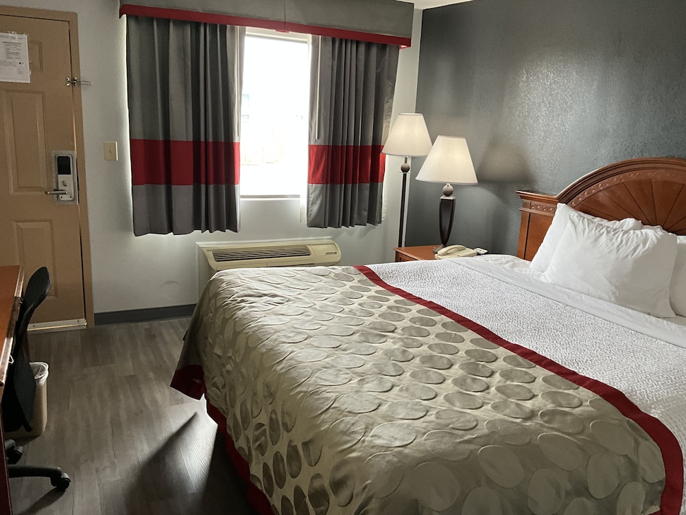 Ramada by Wyndham Macon