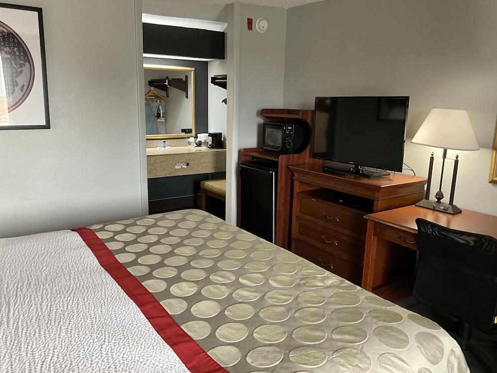 Ramada by Wyndham Macon