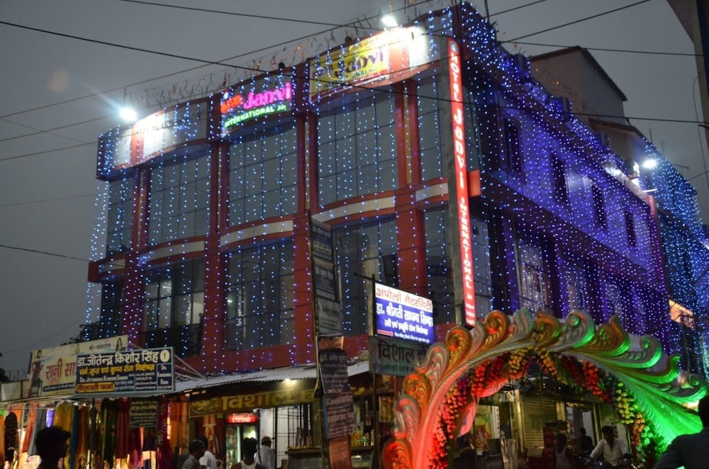 Hotel janvi international inn
