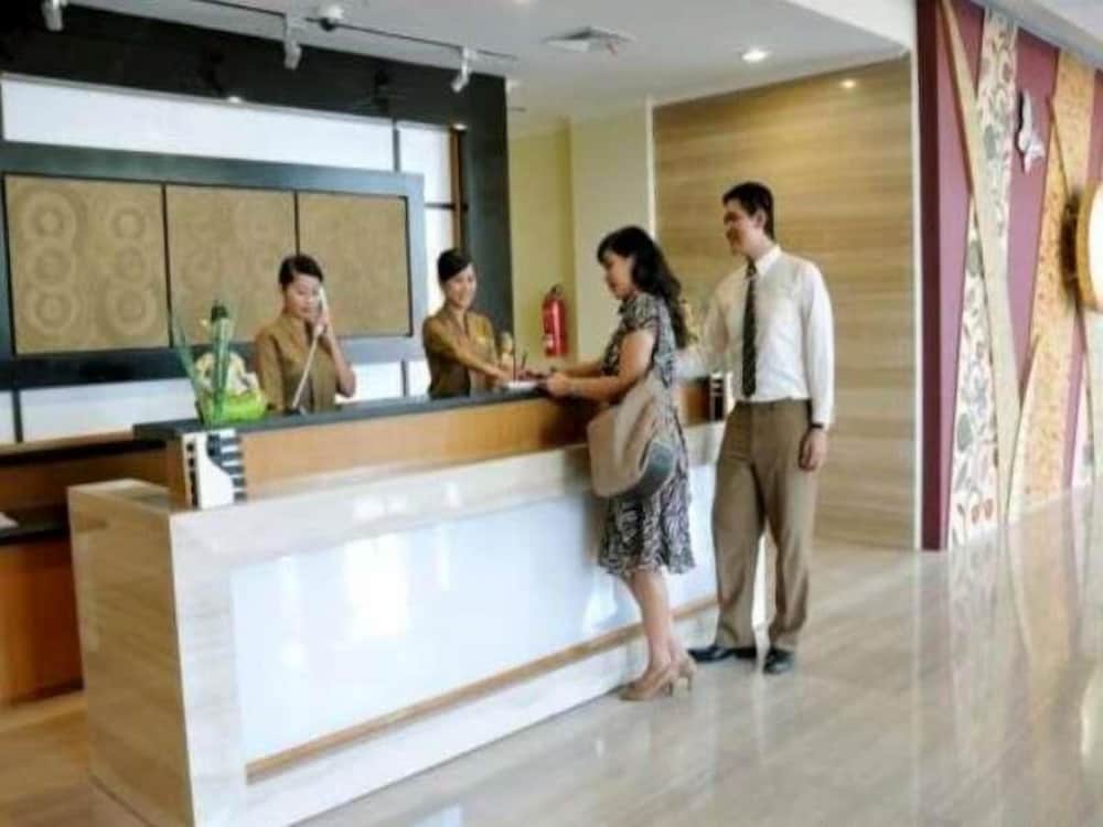 Ros In Hotel Yogyakarta