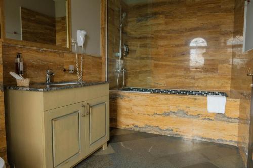Apricot Hotel Yerevan