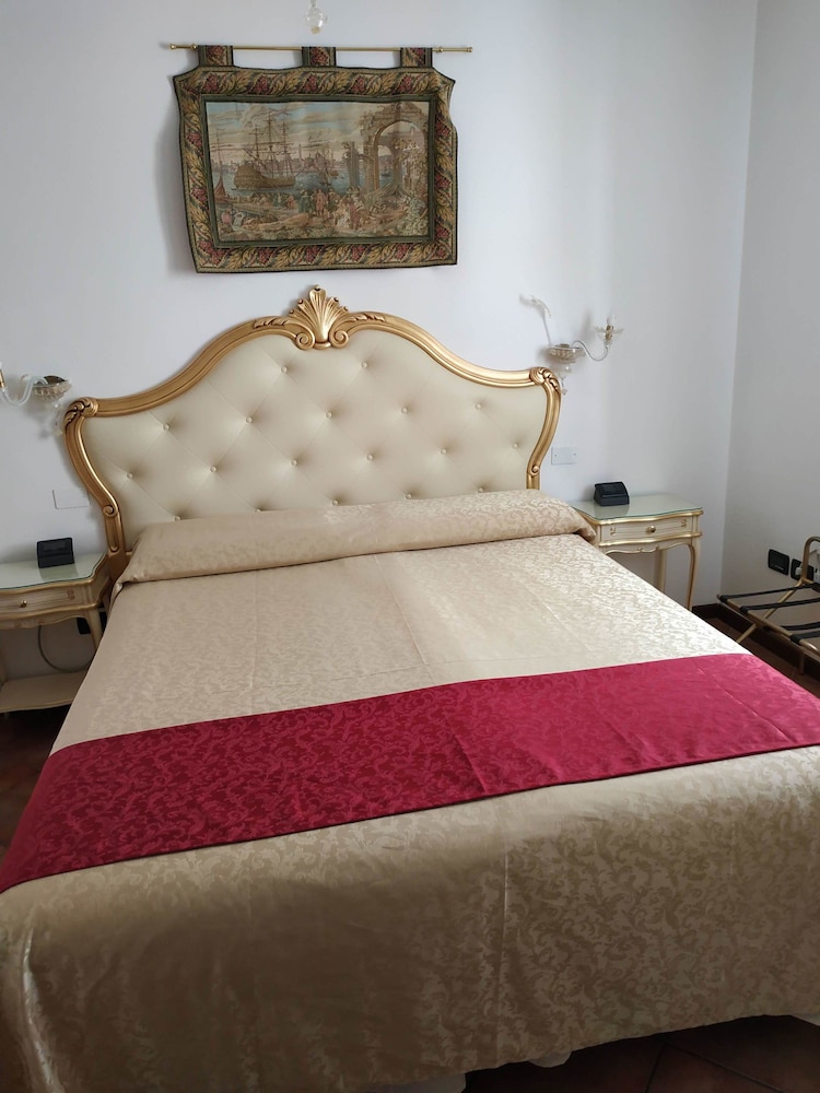 Locanda SS. Giovanni e Paolo Bed and Breakfast