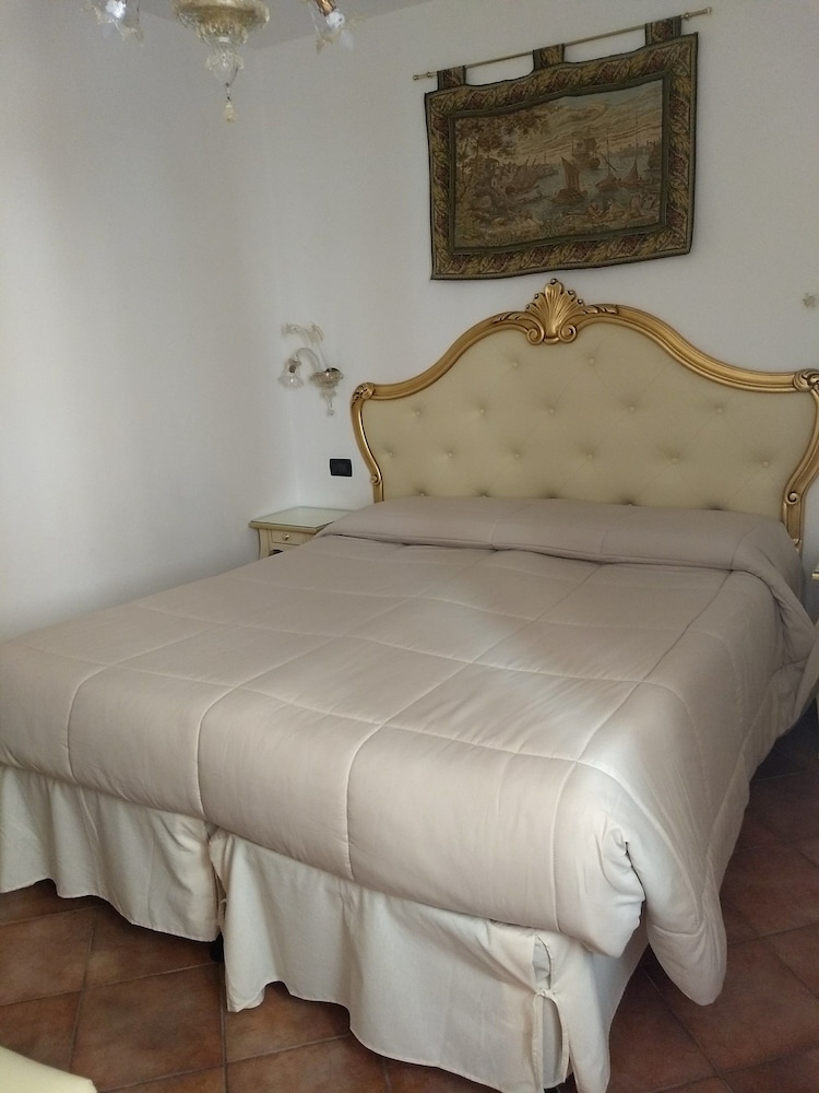 Locanda SS. Giovanni e Paolo Bed and Breakfast