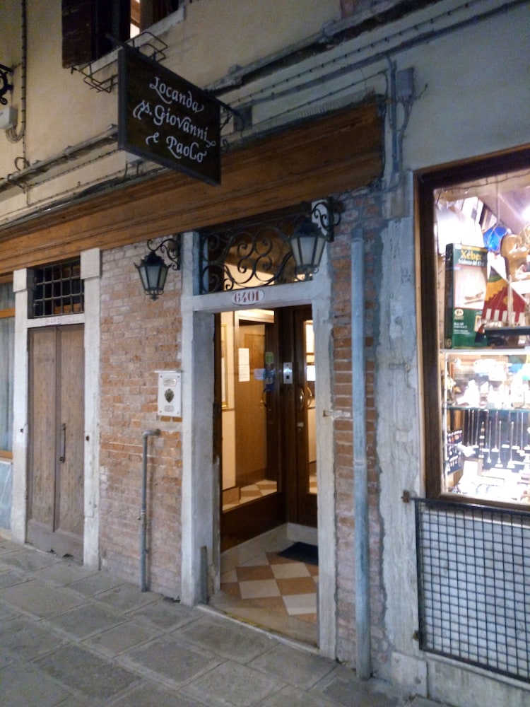 Locanda SS. Giovanni e Paolo Bed and Breakfast