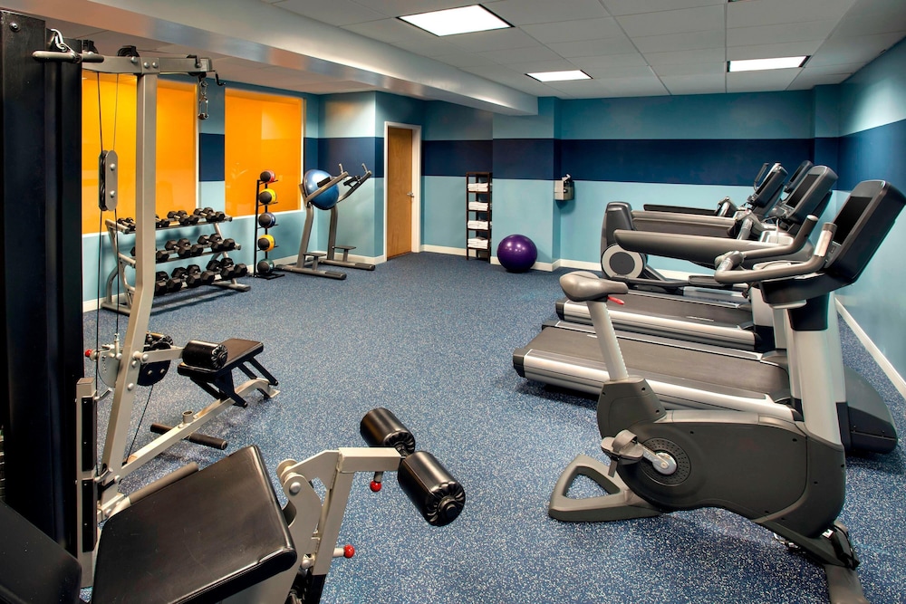 Best Western Premier Plainview-Long Island Hotel
